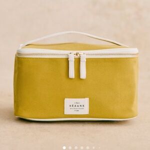 Sezane vanity case olive green new toiletry bag